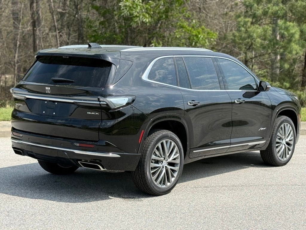 New 2026 Buick Enclave Avenir w/ Super Cruise Package AWD/4WD image 13
