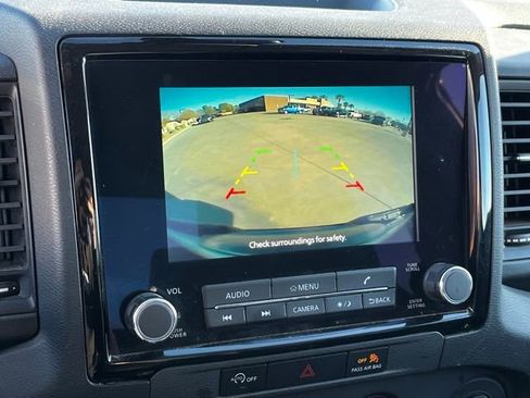 Used 2023 Nissan Frontier S w/ Technology Package image 18