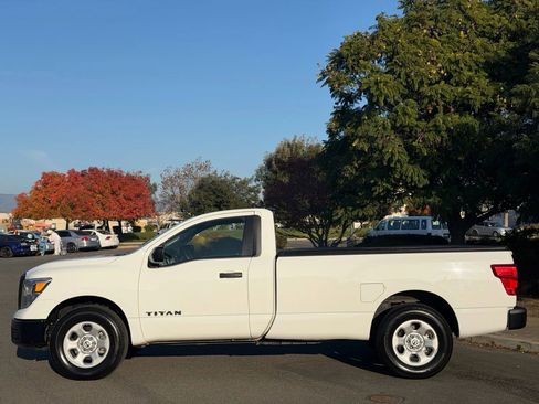 Used 2019 Nissan Titan S w/ S Utility Package image 2