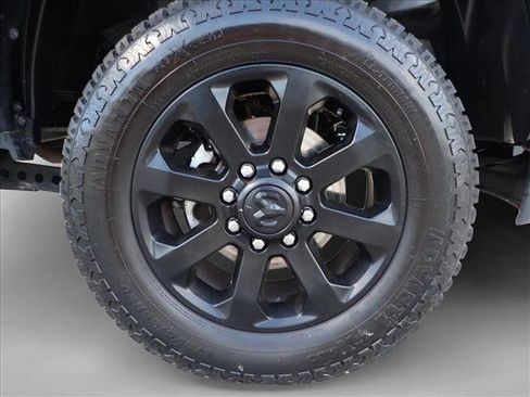 Used 2022 RAM 2500 Laramie w/ Night Edition AWD/4WD image 7