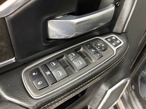 Used 2024 RAM 3500 Laramie w/ Towing Technology Group image 13