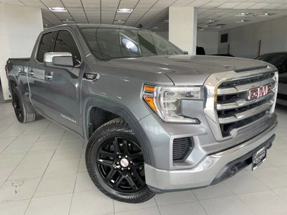 Used 2020 GMC Sierra 1500 SLE w/ SLE Value Package