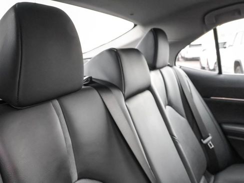 Used 2024 Toyota Camry XLE w/ Cold Weather Package image 33