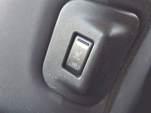 Used 2013 Nissan Leaf S w/ Charger Pkg FWD image 21