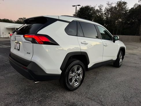 Used 2024 Toyota RAV4 XLE image 9
