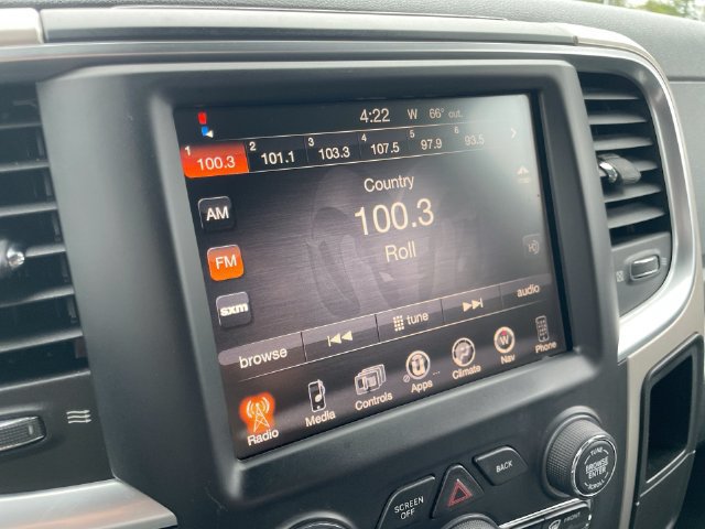 Used 2016 RAM 1500 Classic SLT AWD/4WD image 19