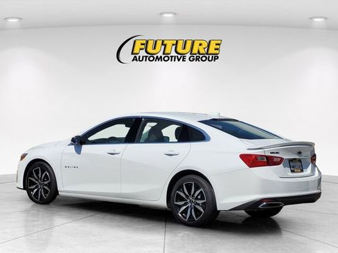 Used 2025 Chevrolet Malibu RS FWD image 7