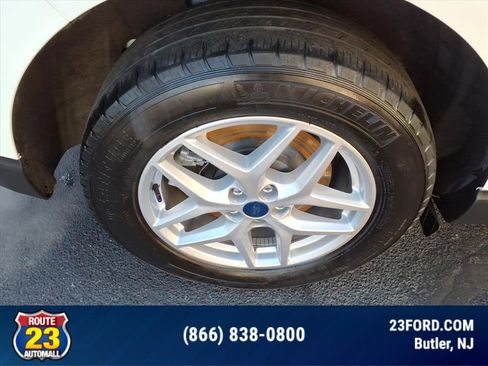 Certified 2022 Ford Edge SEL w/ Convenience Package image 8