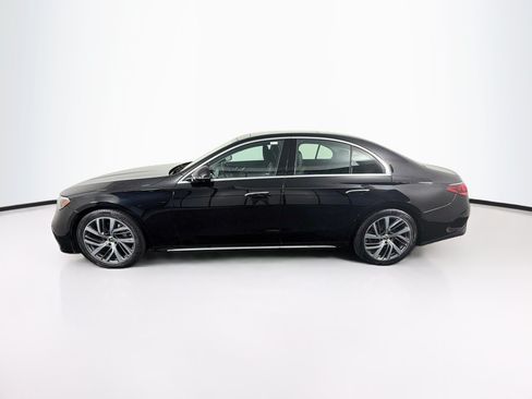Used 2025 Mercedes-Benz E 350 Sedan w/ Winter Package image 4
