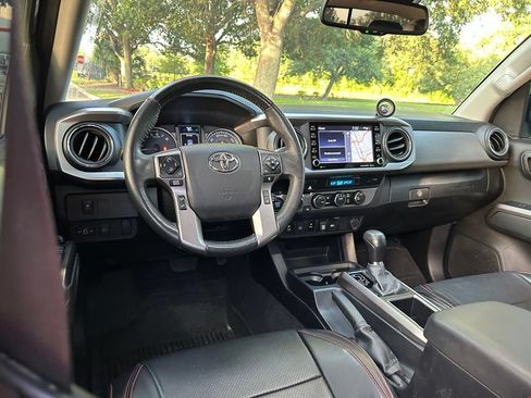 Used 2023 Toyota Tacoma SR5 AWD/4WD image 13