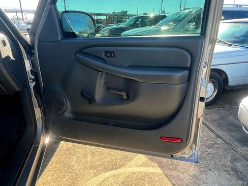 Used 2003 GMC Sierra 1500 W/T image 30