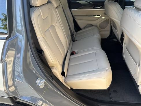 New 2027 Jeep Grand Cherokee Limited AWD/4WD image 15
