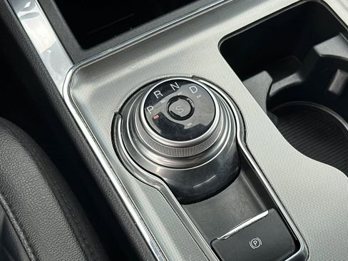 Certified 2024 Ford Edge Titanium image 22