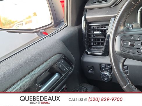 Used 2023 GMC Sierra 1500 AT4 w/ AT4 Premium Package AWD/4WD image 14