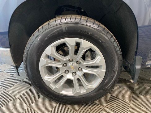 Used 2022 Chevrolet Silverado 1500 LTZ AWD/4WD image 17
