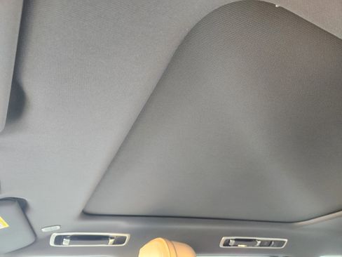 New 2026 Land Rover Range Rover Long Wheelbase SE image 26