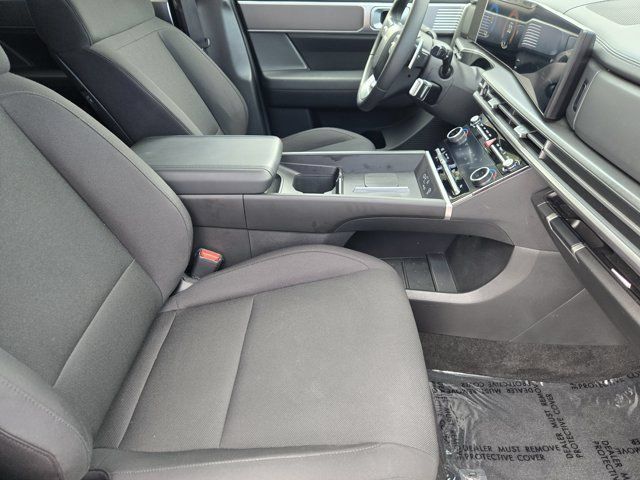 Certified 2026 Hyundai Santa Fe SE FWD image 13