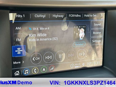 Certified 2023 GMC Acadia Denali w/ Denali Technology Package image 31