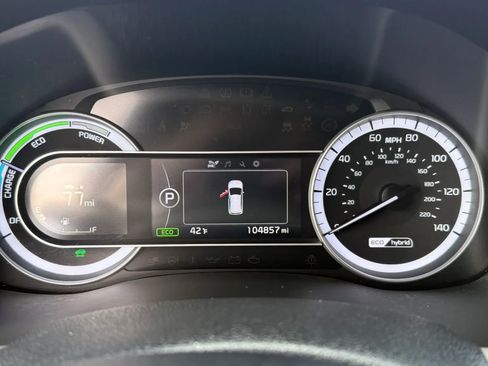 Used 2018 Kia Niro LX image 13