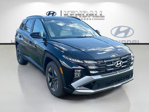 New 2026 Hyundai Tucson SEL image 1