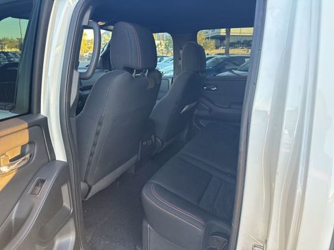 Used 2024 Nissan Frontier Pro-X w/ Pro Convenience Package image 18