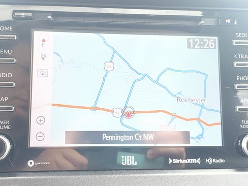 Used 2019 Toyota Sienna SE w/ SE Preferred Package AWD/4WD image 22