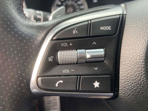 Used 2022 Genesis G70 3.3T w/ Sport Advanced Package image 23