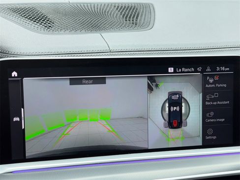 Used 2023 BMW X6 xDrive40i w/ Executive Package image 31