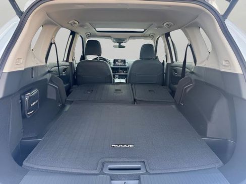 New 2026 Nissan Rogue SV FWD image 35