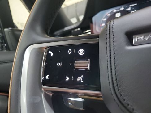 New 2026 Land Rover Range Rover SV AWD/4WD image 15