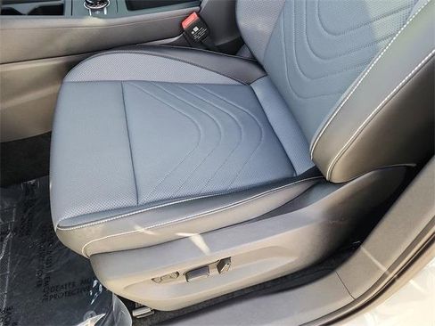 New 2026 Volkswagen Tiguan SE R-Line image 15