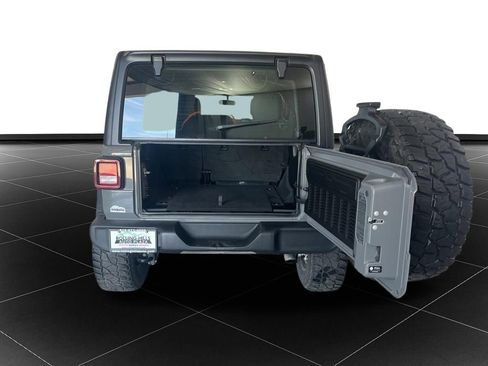 Used 2023 Jeep Wrangler Unlimited Sport AWD/4WD image 12