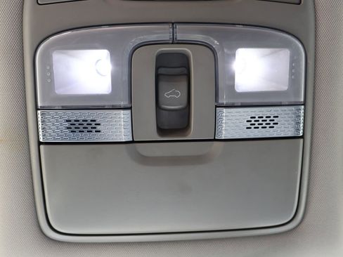 Used 2021 Kia Telluride S AWD/4WD image 30