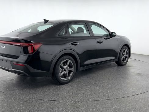 Used 2025 Kia K4 FWD image 9