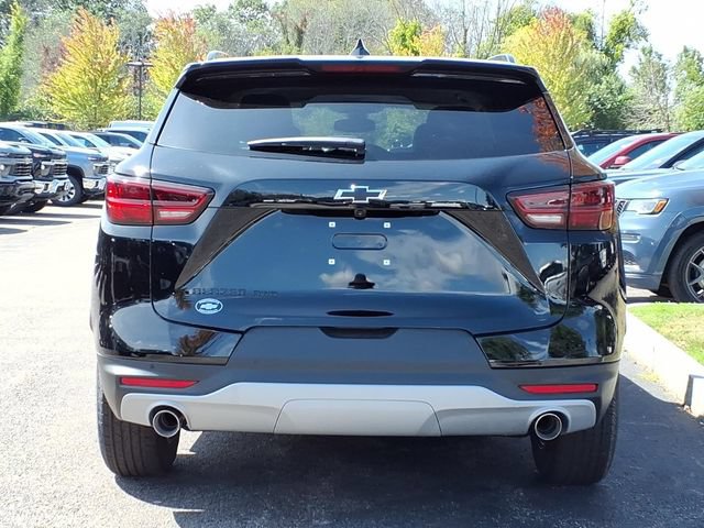 New 2026 Chevrolet Blazer LT w/ Midnight/Sport Edition AWD/4WD image 5