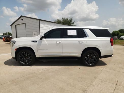 Used 2023 GMC Yukon Denali AWD/4WD image 4