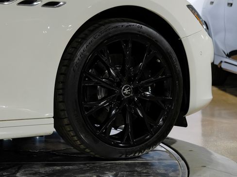 Used 2023 Maserati Ghibli GT RWD image 58