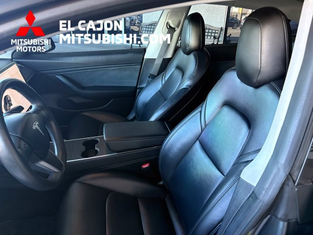 Used 2018 Tesla Model 3 Long Range RWD image 11