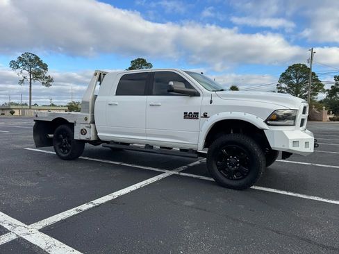 Used 2017 RAM 2500 Laramie w/ Sport Appearance Group image 4