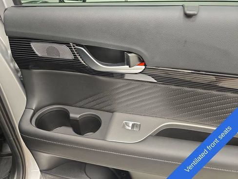 Used 2025 Hyundai Palisade Calligraphy AWD/4WD image 15