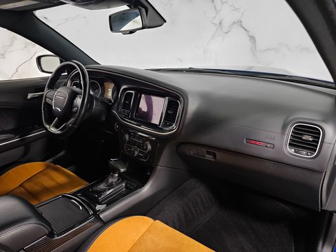 Used 2022 Dodge Charger Scat Pack RWD image 12