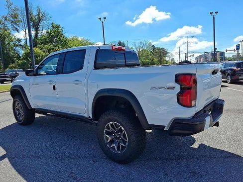 New 2026 Chevrolet Colorado ZR2 image 3