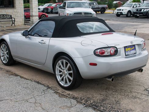 Used 2008 MAZDA MX-5 Miata Touring RWD image 11
