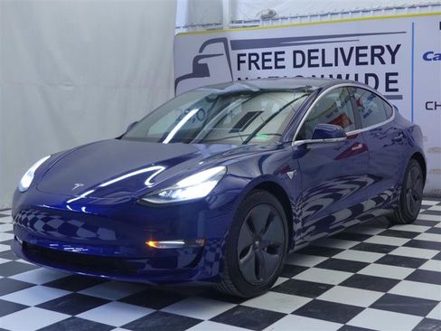 Used 2018 Tesla Model 3 Long Range image 3