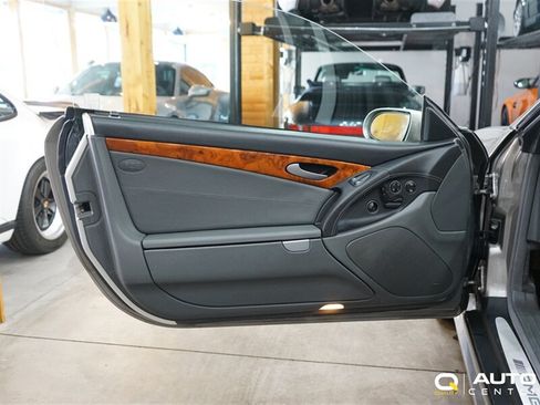 Used 2004 Mercedes-Benz SL 55 AMG image 12