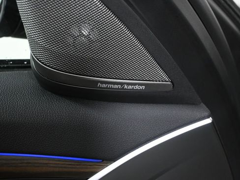 Certified 2022 BMW 540i xDrive w/ M Sport Package image 30