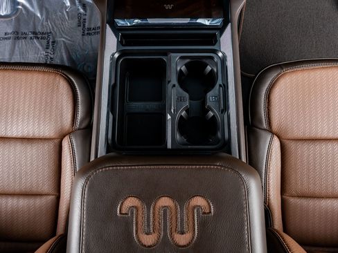 Used 2026 Ford F450 King Ranch w/ Chrome Package image 27