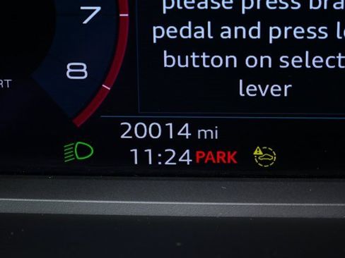 Used 2022 Audi Q3 2.0T Premium w/ Convenience Package image 11