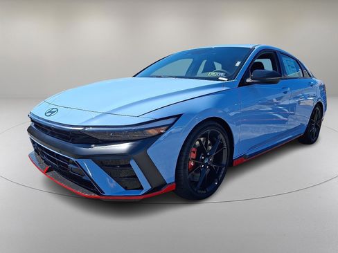 New 2025 Hyundai Elantra N image 3