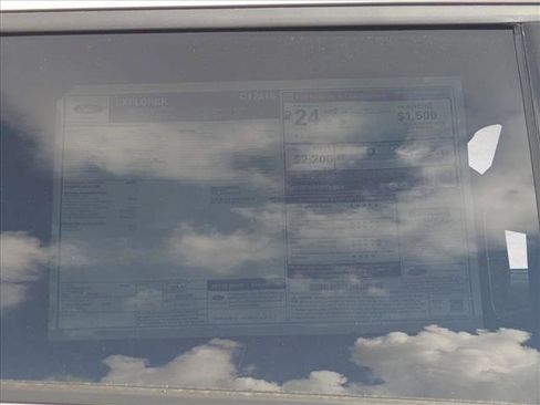 New 2025 Ford Explorer ST-Line image 18